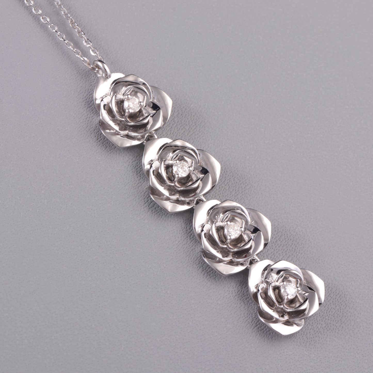 14K Rose Flower White Gold Diamond Pendant Necklace Modern Fancy Brilliant Women's Jewelry